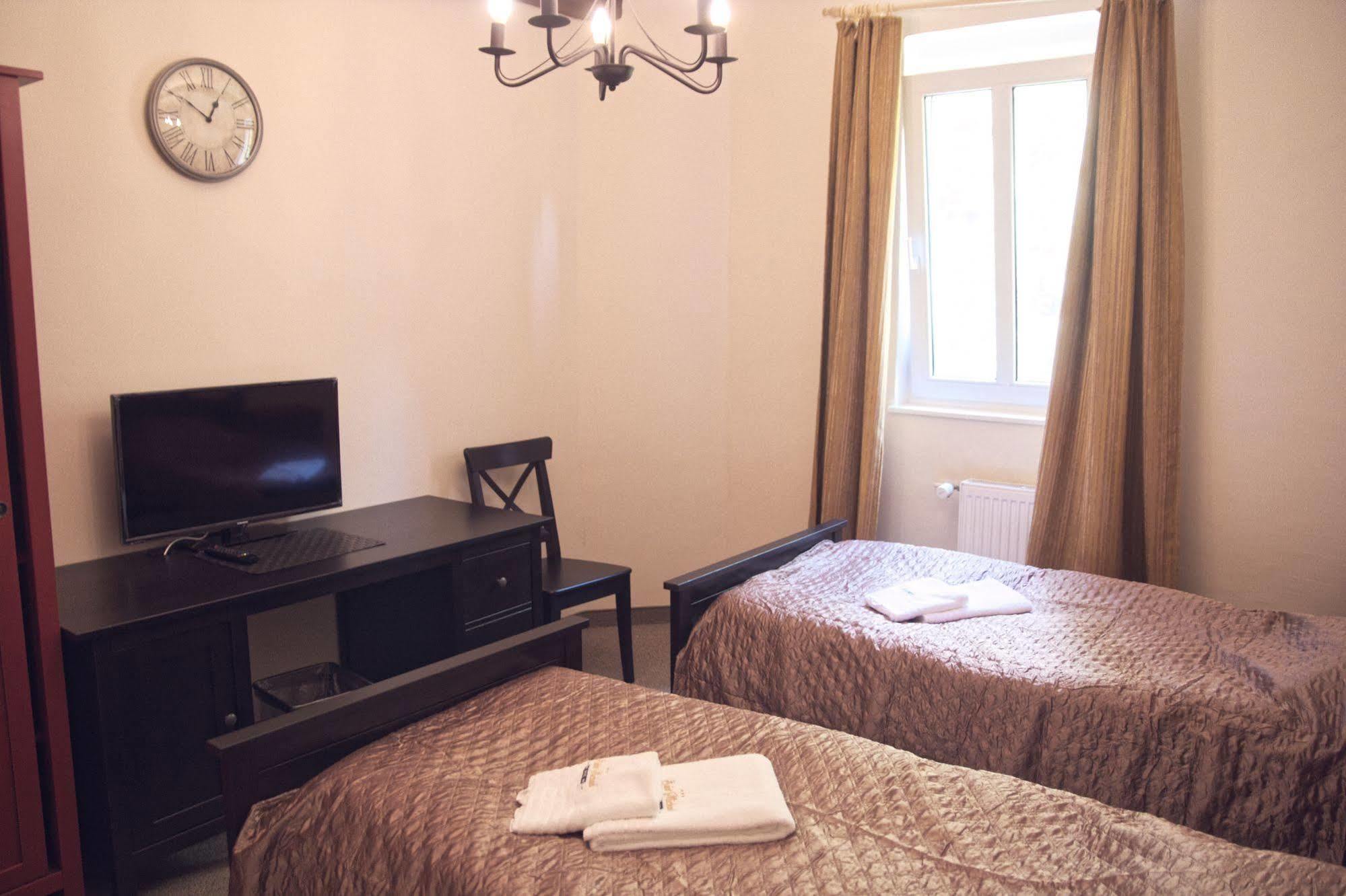 Hotel St.Michael Karlovy Vary Bagian luar foto